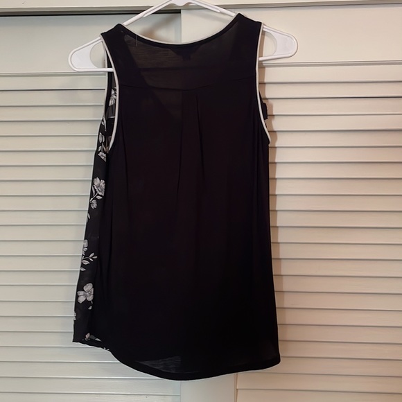 Tank - Picture 3 of 5